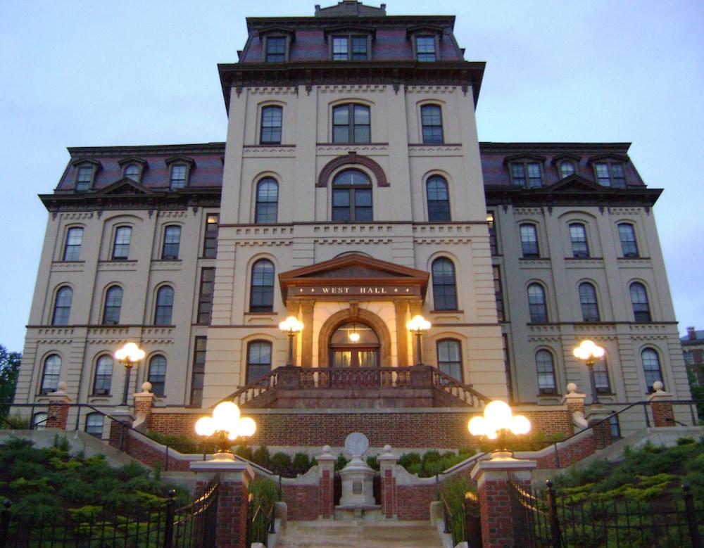 Hotel Baymont By Wyndham Latham Albany Airport Exterior foto