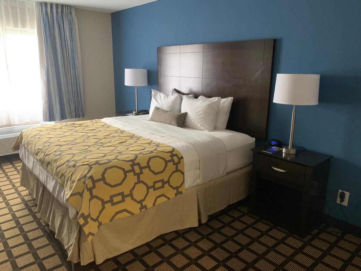 Hotel Baymont By Wyndham Latham Albany Airport Exterior foto